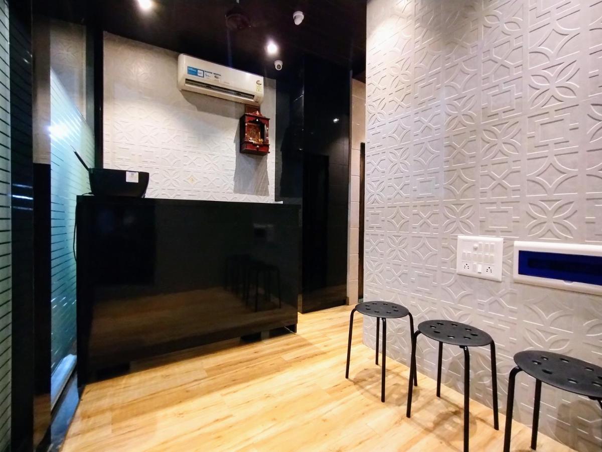 Hotel Eros - Near Airport T2 Mumbai Exterior photo